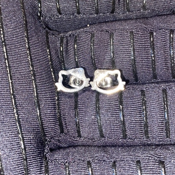 Hello Kitty Silver earring stud 2 pairs pierced ears studs earrings new jewelry - Picture 7 of 9